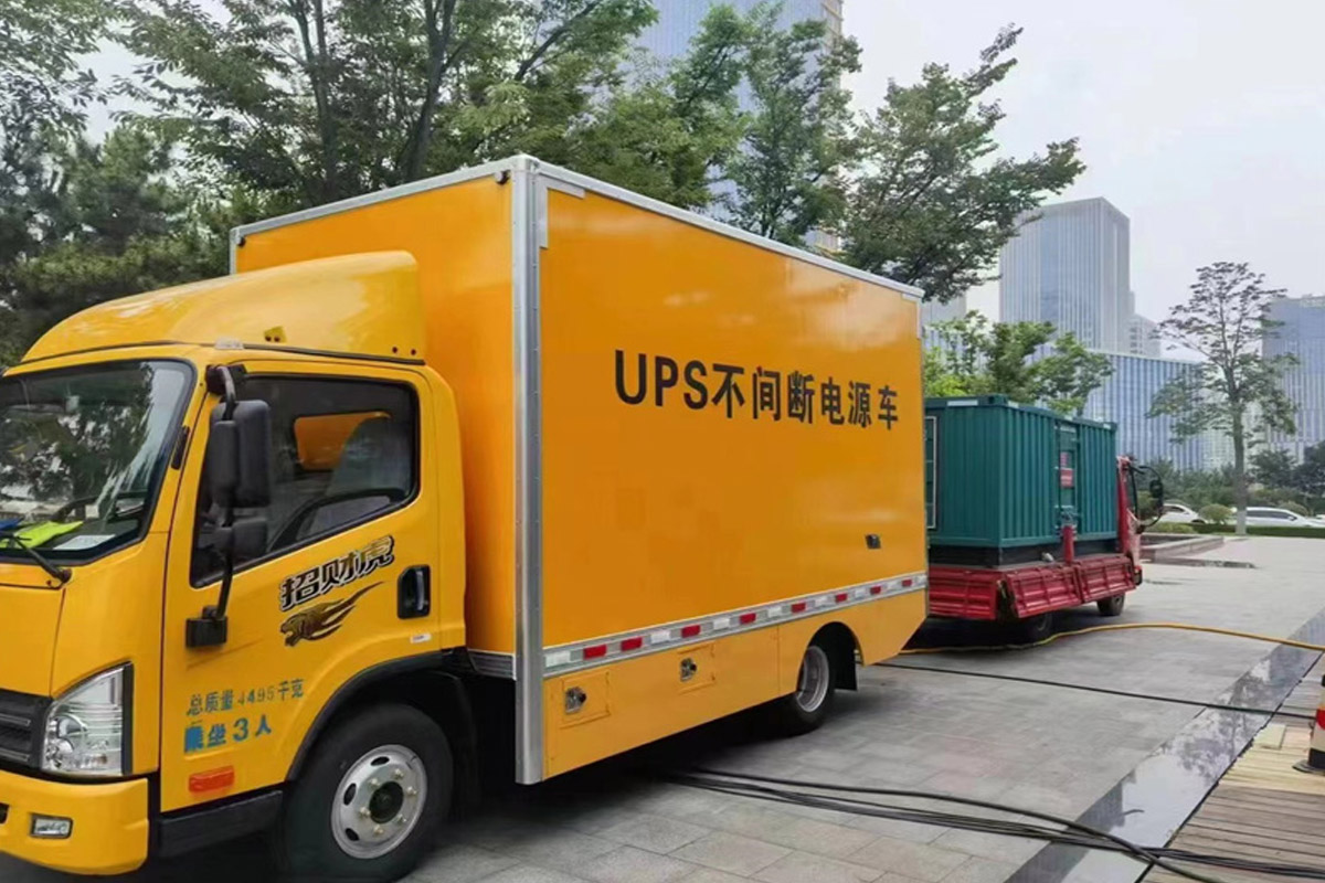 元宝山发电机租赁施工现场